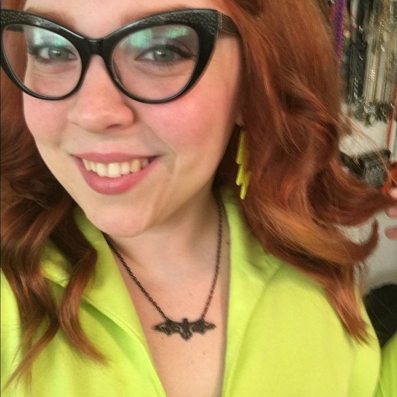 Meet your Posher, Lena - Picture 6 of 8